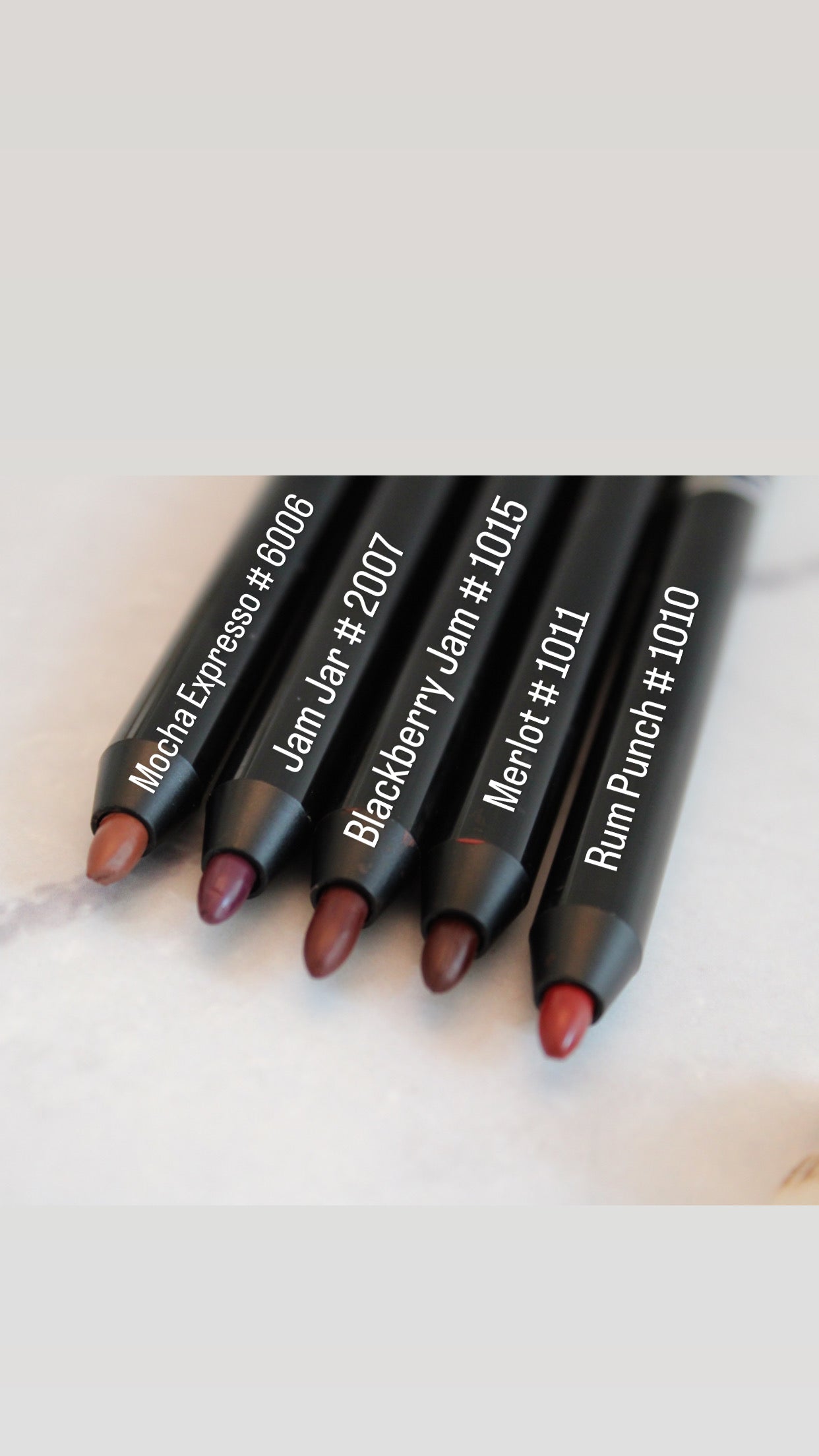 Simplee B Lip Liner